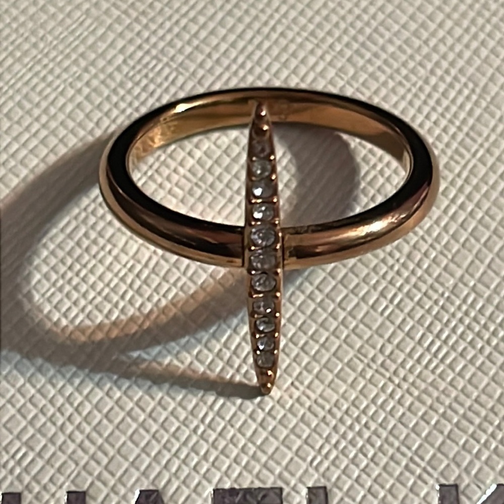 Michael Kors rose gold matchstick ring. Size 8.